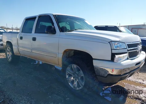2006 Chevrolet Silverado 1500 Ls z USA, uszkodzony, nr VIN 2GCEC13V661258224